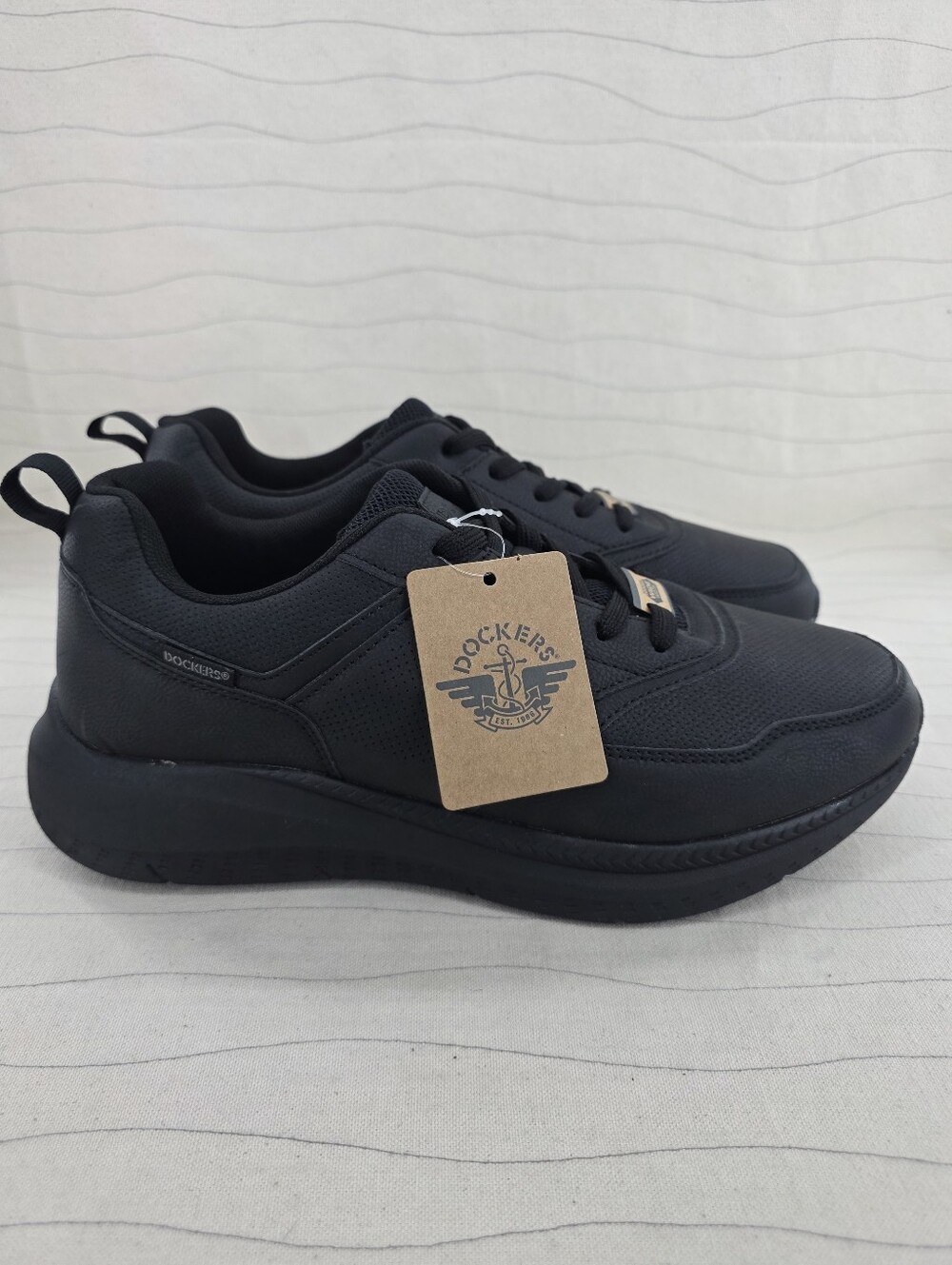 Dockers Mens Comfort Flex Black Comfort Walking Shoes 90-98724 Sz 10.5 Wide NEW